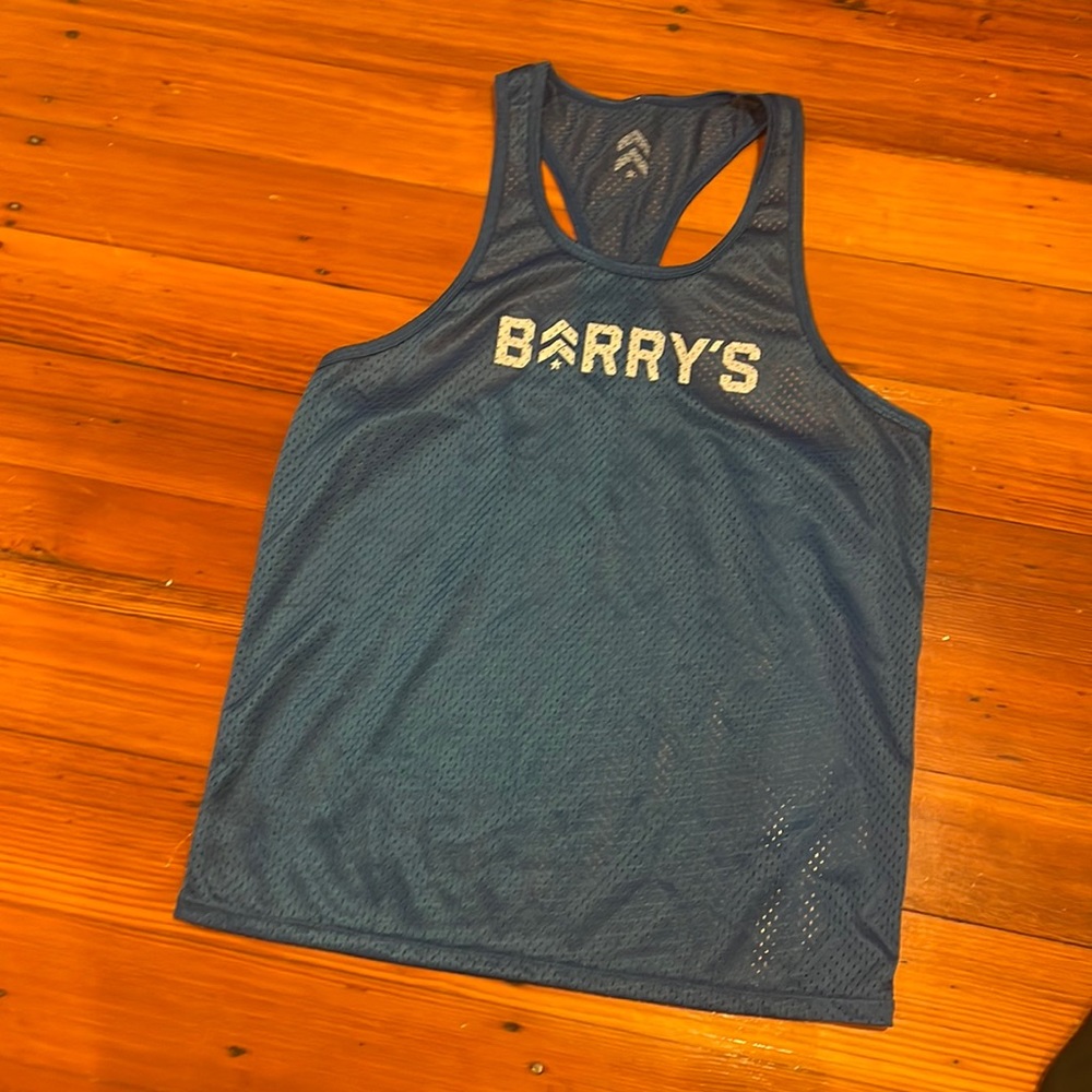 Barry’s mesh tank